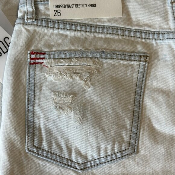 BDG Dropped Waist Destroy Light Wash Denim Shorts Size 26" Waist Urban Outfitter - Picture 3 of 9